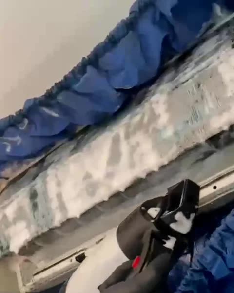 Frame do criativo validado 03: limpeza da evaporadora com bolsa coletora